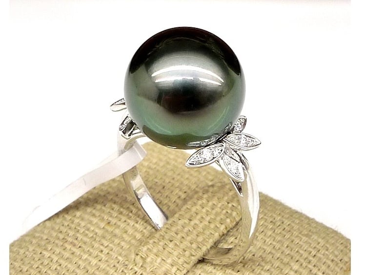 Yvonne Tahitian Pearl and Diamond Ring