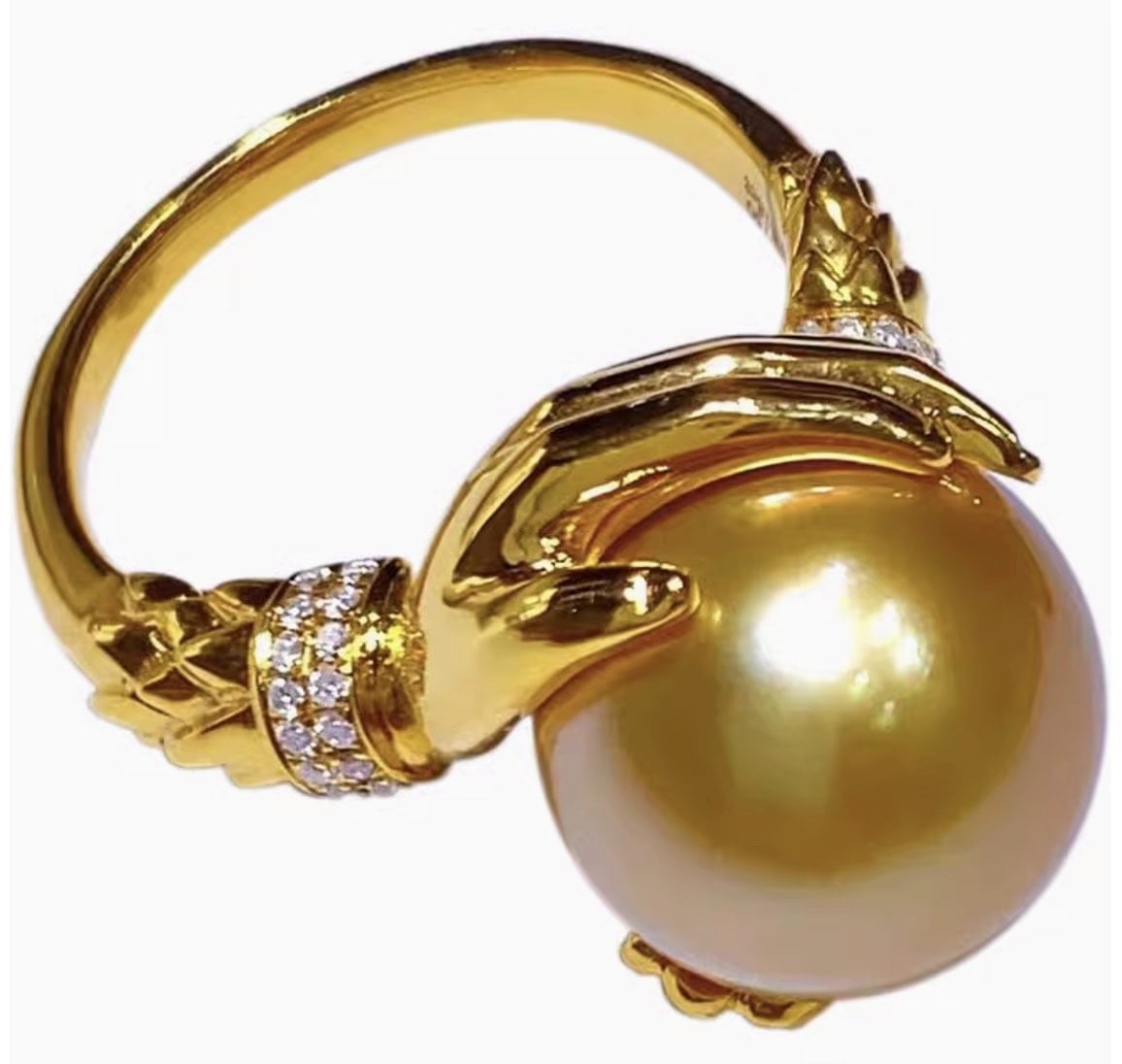 South Sea Pearl and Diamond Ring