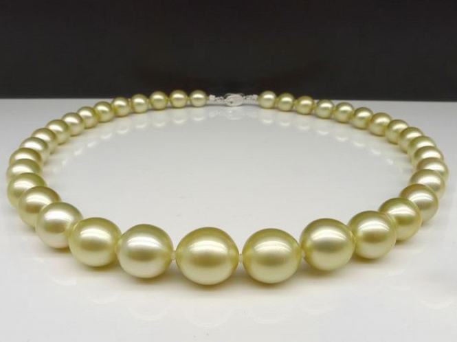 Golden South Sea Pearls 9-12 mm 22 pcs wholesale Lot