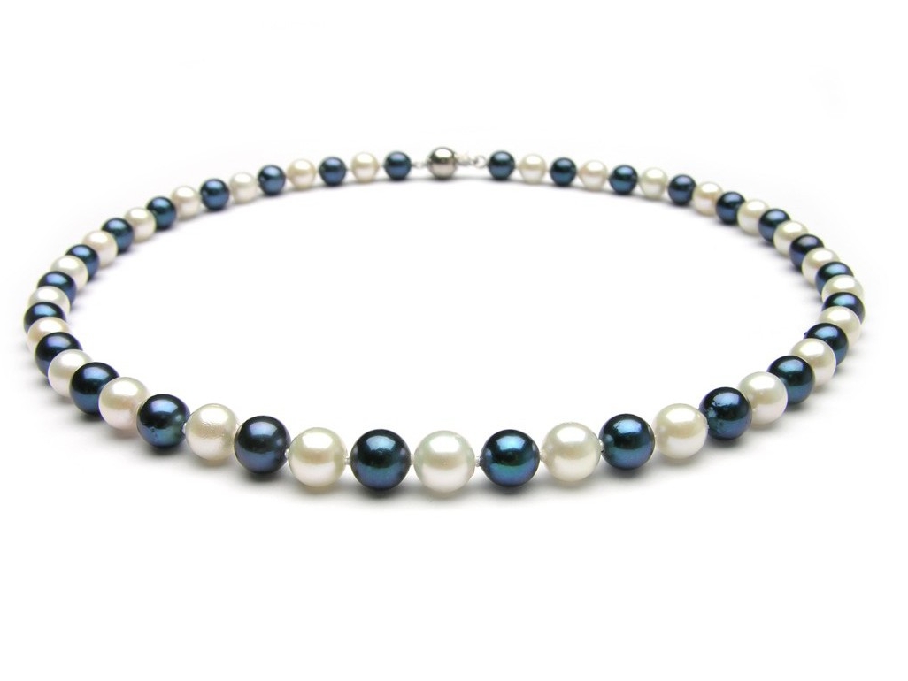 6-6.5 mm Black & White Akoya Pearl Necklaces
