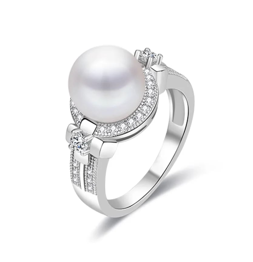 South Sea Pearl and Diamond Eleanor Ring