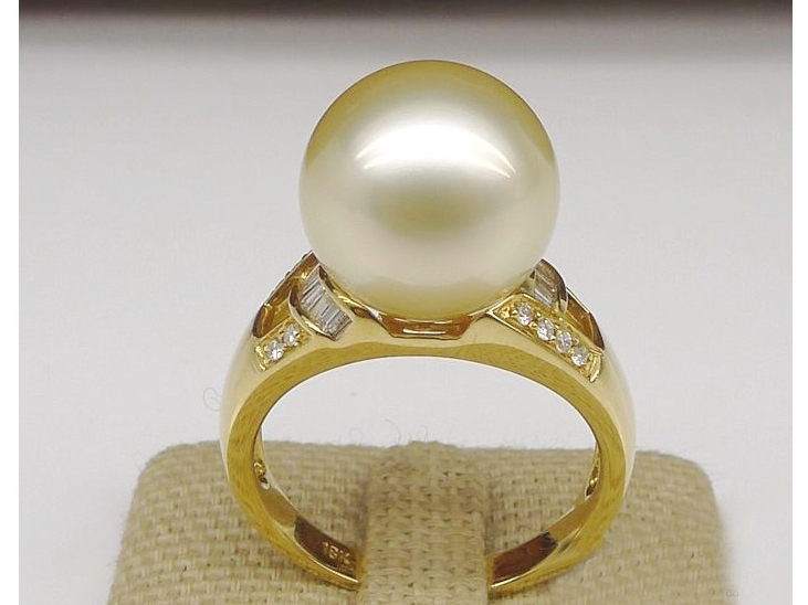 Dahlia South Sea Pearl and Diamond Ring