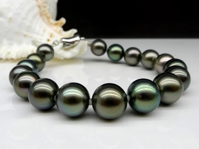 9-11 mm Tahitian Pearl Ezra Bracelet