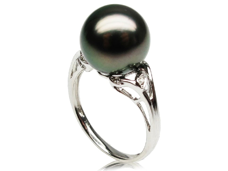Tahitian Pearl and Diamond Lea Ring