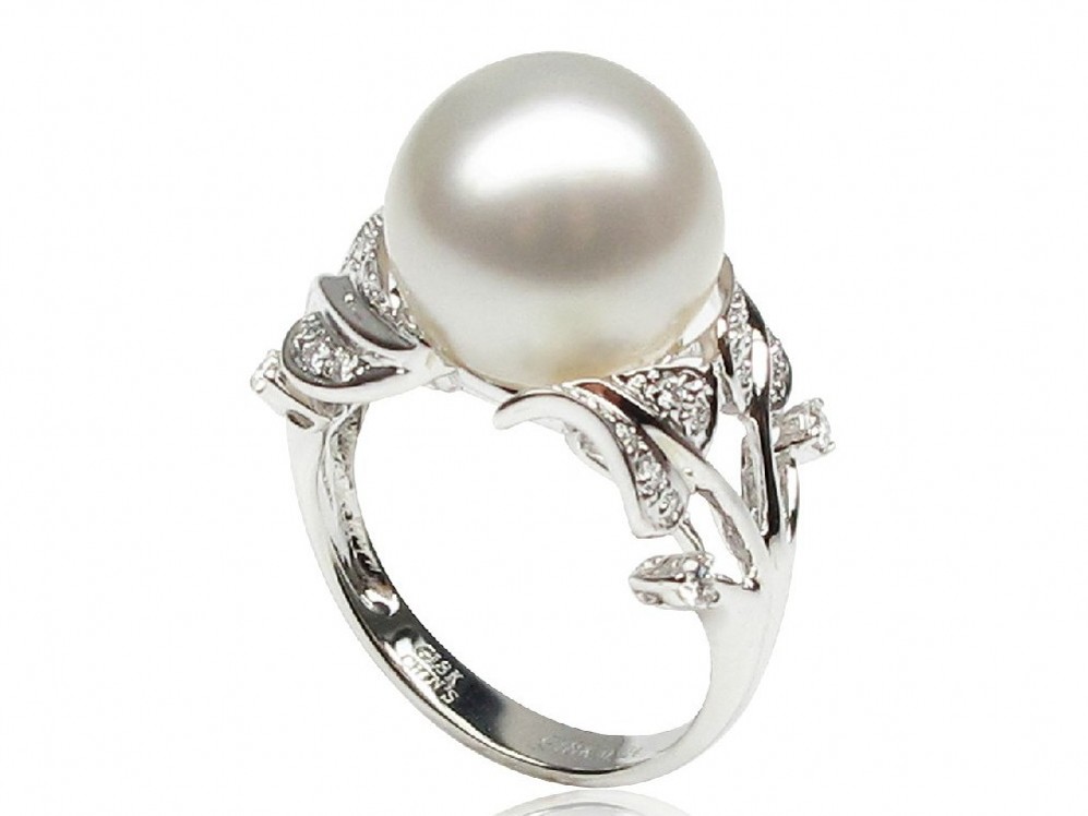 Cornelia South Sea Pearl and Diamond Ring 9-16 mm