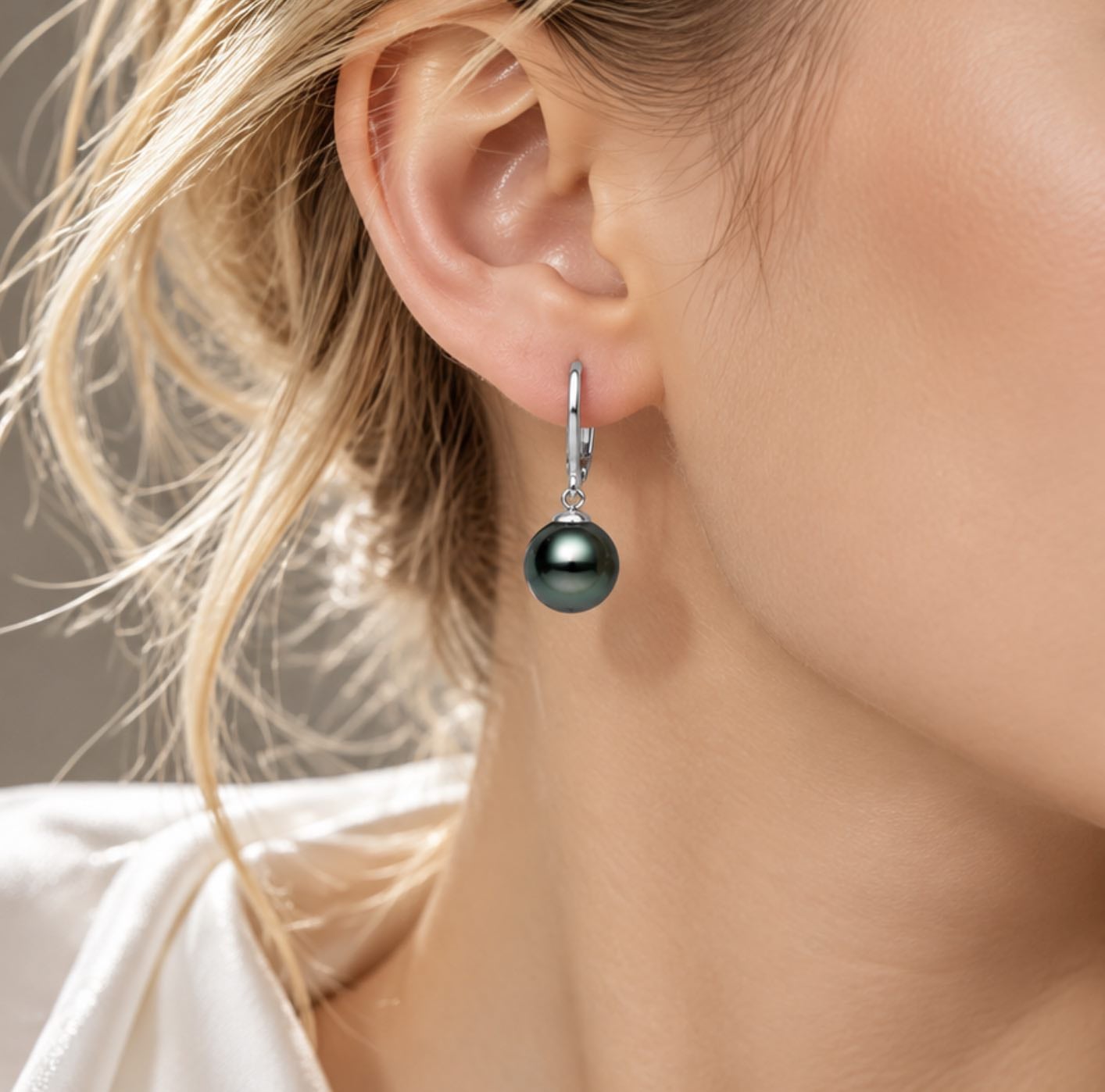 Adam Black Tahitian Pearl Earrings Yellow Gold