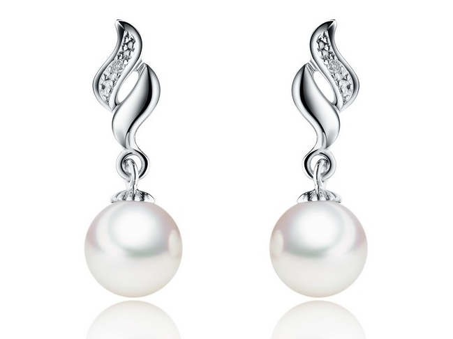 Joshua Akoya Pearl and Diamond Earrings