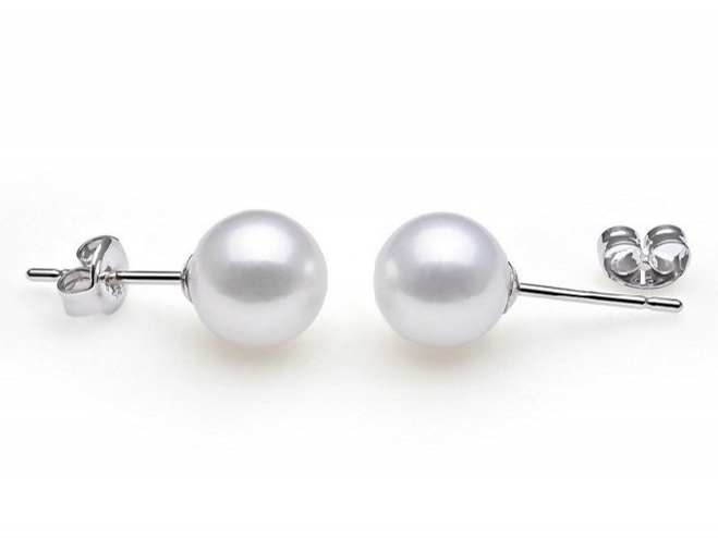 White Akoya Stud Pearl Earrings 7.0-7.5 mm AA+