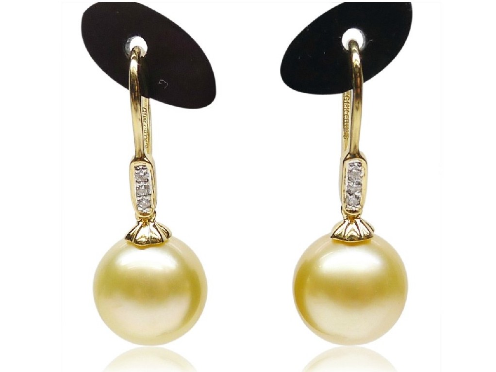 18K Gold South Sea Pearl and Diamond Kairi Earrings