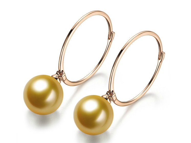 Circle South Sea Pearl Earrings