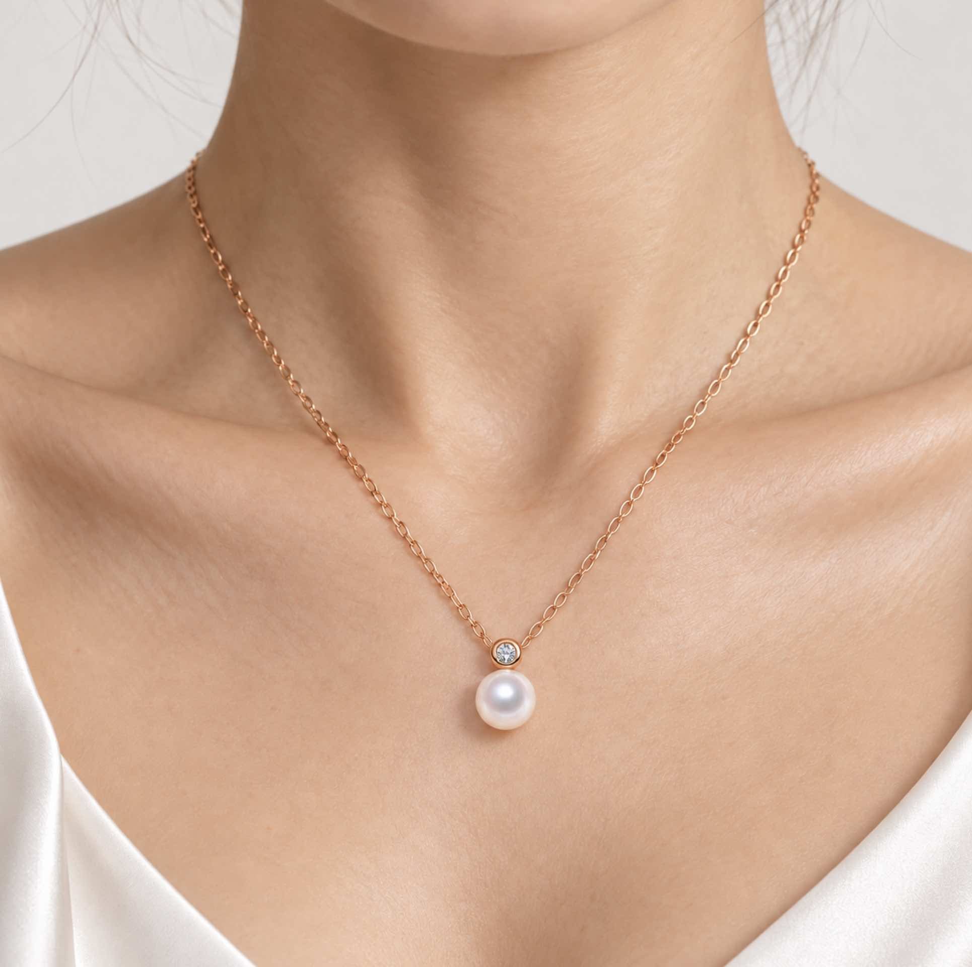 14K Gold South Sea Pearl Hadassah Diamond Pendant