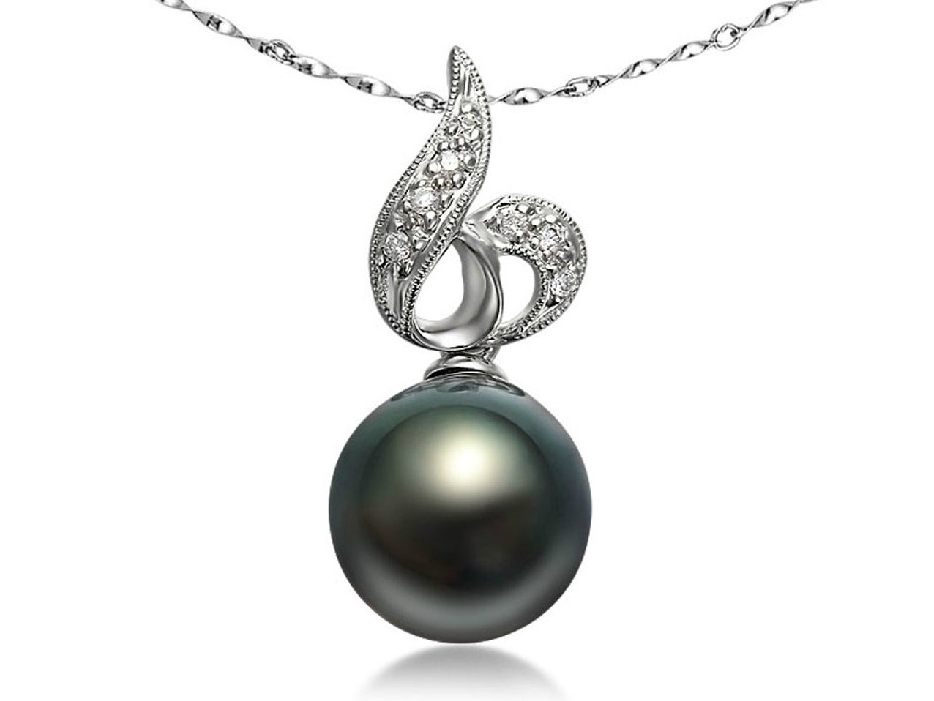 Ace Tahitian Pearl and Diamond Pendant