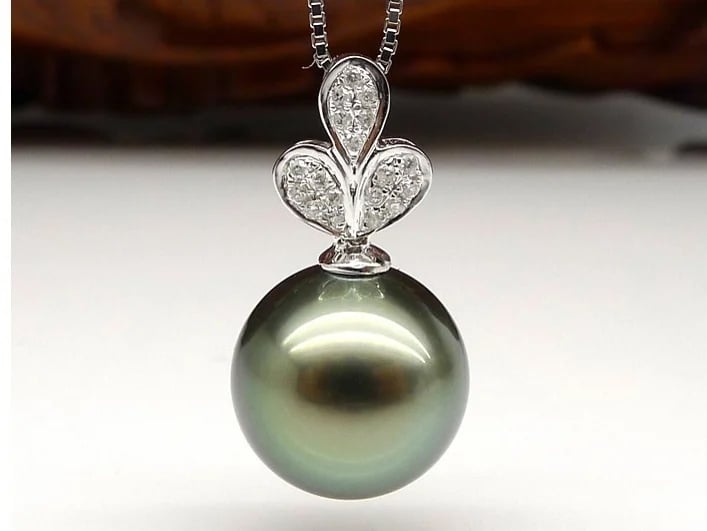 Natalia Tahitian Pearl and Diamond Pendant