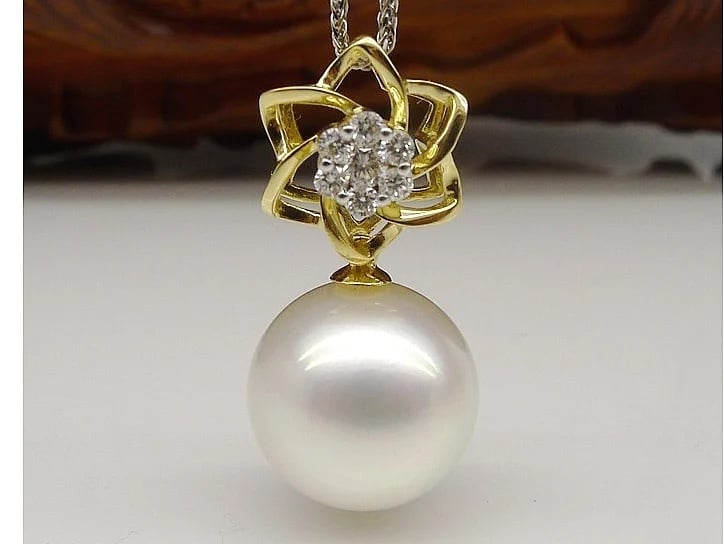 Jessica South Sea Pearl and Diamond Pendant
