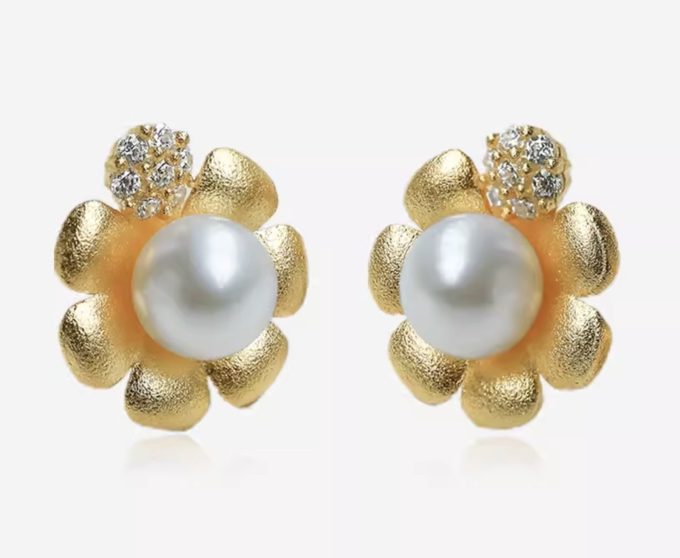 South Sea Pearl and Diamond Madalyn Earring