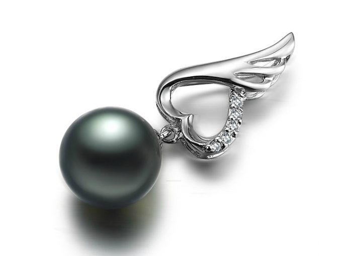 Designer Inspired Tahitian Pearl Bristol Pendant