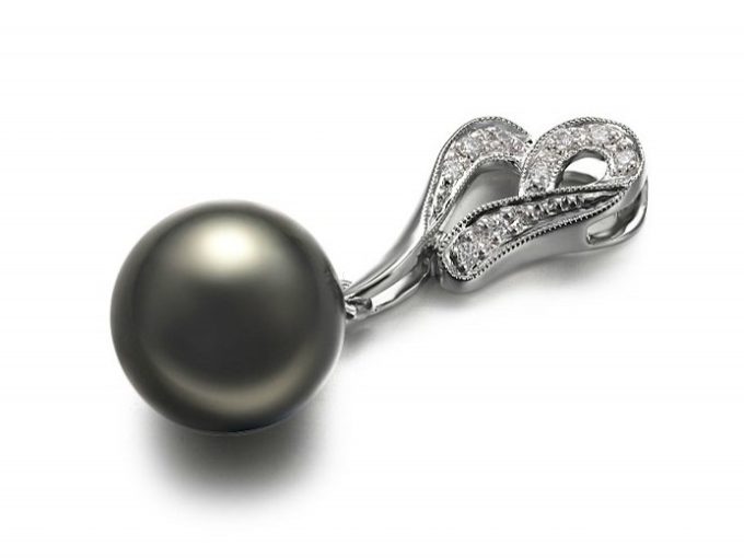 Tahitian Pearl Alondra Pendant