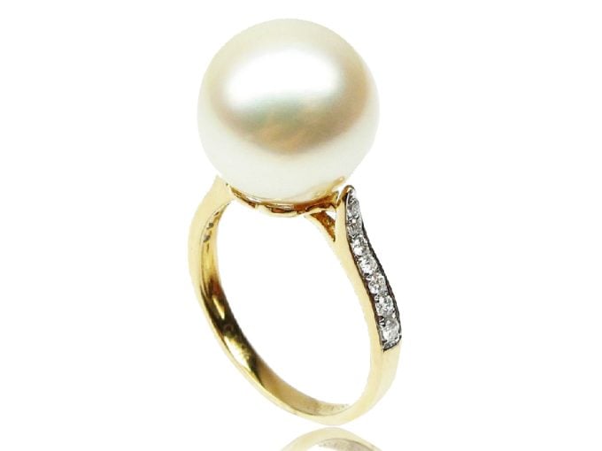 Zora South Sea Pearl and Diamond Ring