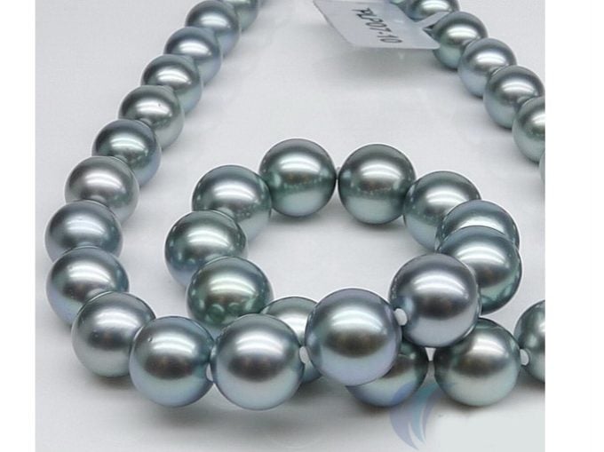 10-13 mm Tahitian Pearl Necklace Round