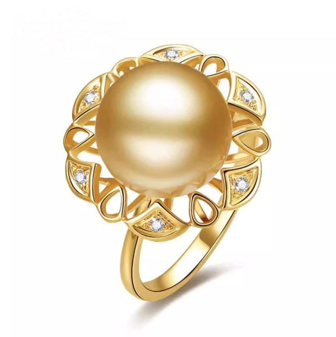 South Sea Pearl and Diamond Winter Ring