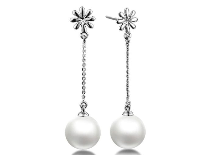 Elvis Akoya Pearl Earrings
