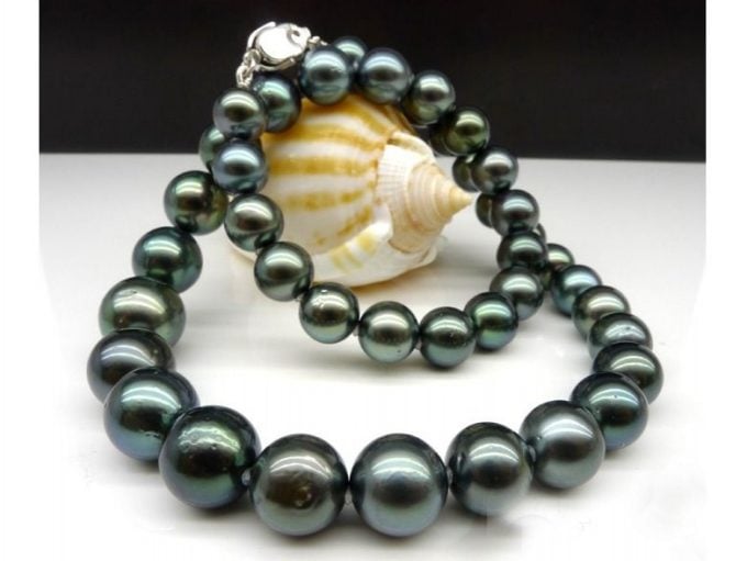9-14 mm Round Tahitian Pearl Necklace