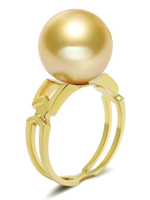 Amy South Sea Pearl and Diamond Ring