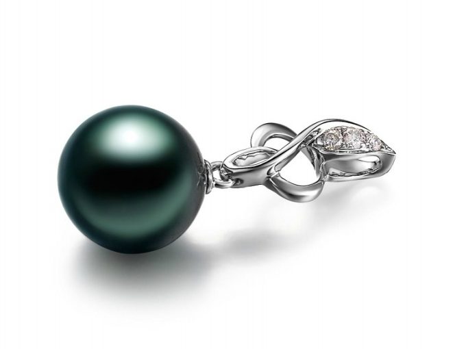 Derrick Tahitian Pearl and Diamond Pendant