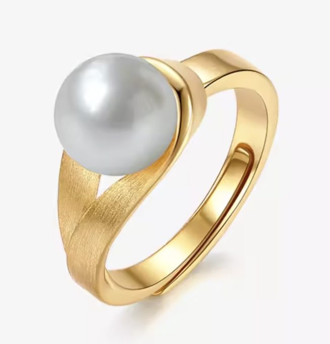 Colorfully South Sea Pearl and Diamond Ring