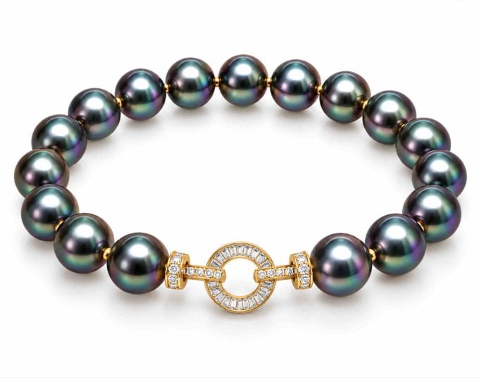 18K Gold AAA Tahitian Pearl and 0.48 CT Diamond Open Circle Clasp Bracelet