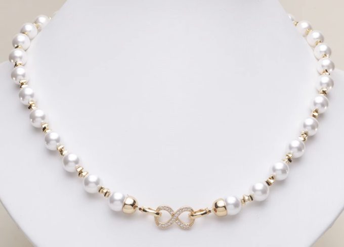 White Akoya Pearl Strand