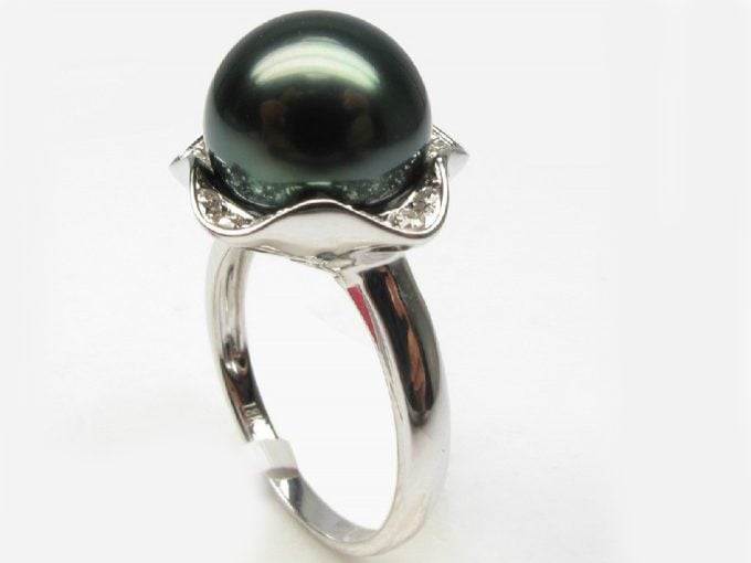 Rosine Tahitian Pearl and Diamond Ring
