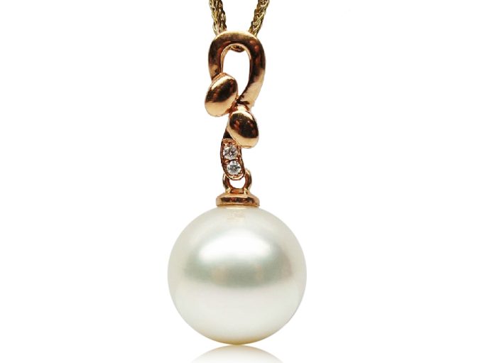 Barthelemy South Sea Pearl and Diamond Pendant