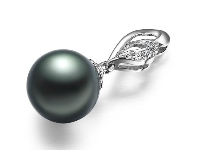 Marylene Tahitian Pearl and Diamond Pendant