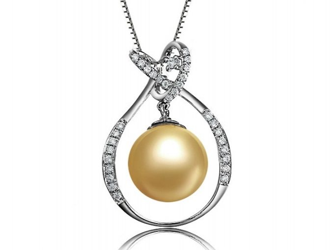 Werner South Sea Pearl and Diamond Pendant