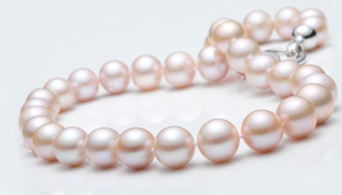 Collection Quality 9-10 mm Lavender Pearl Strand