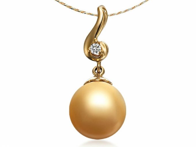 Justin South Sea Pearl and Diamond Pendant
