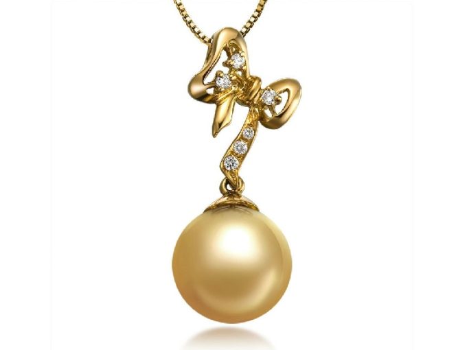 Hiram South Sea Pearl and Diamond Pendant