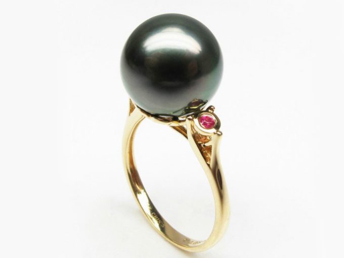 Rosaline Tahitian Pearl and Rubine Ring