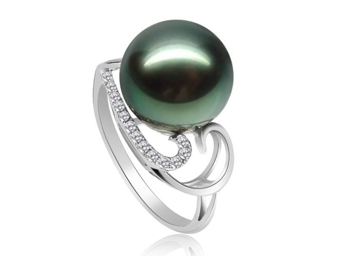 Leevan Tahitian Pearl and Diamond Ring