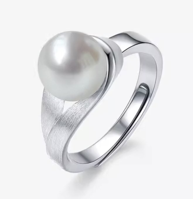 Colorfully South Sea Pearl and Diamond Ring