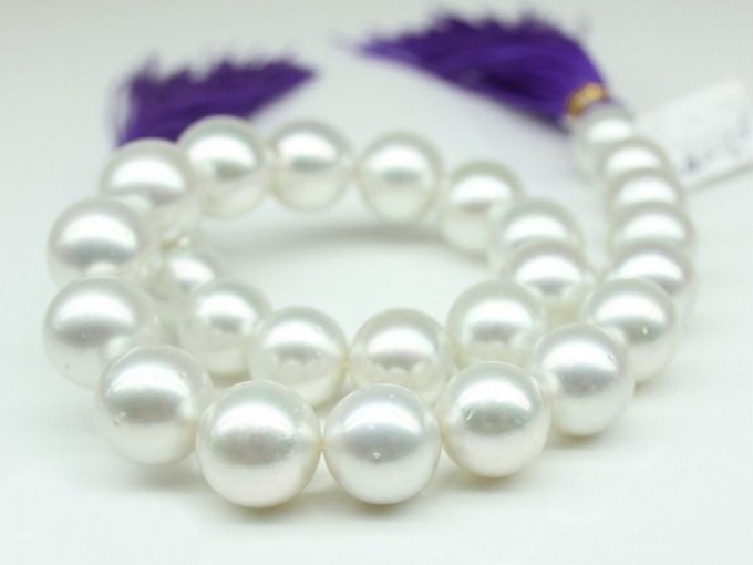 14-16 mm White South Sea Pearl Necklace AAA