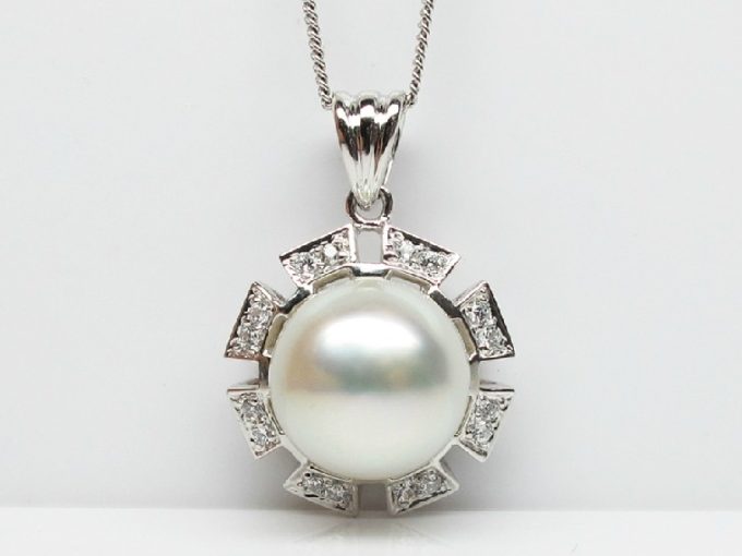 Melodie South Sea Pearl & Diamond Pendant
