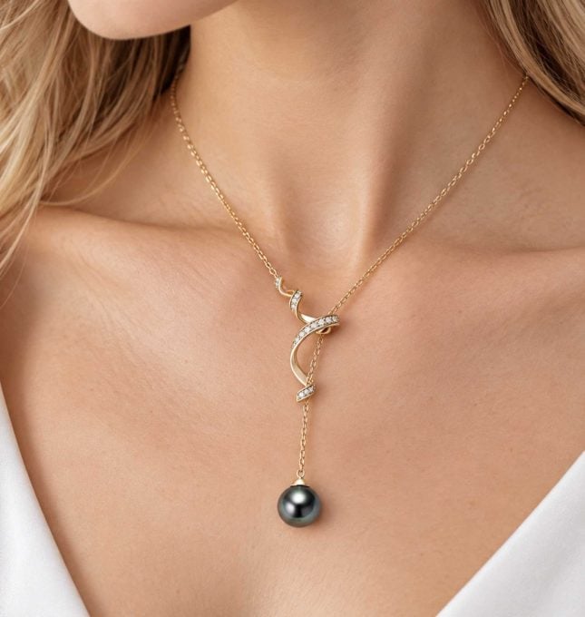 Tahitian Pearl and Diamonds Siena Necklace