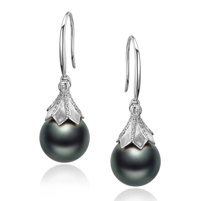 Lucy Tahitian Pearl Earrings