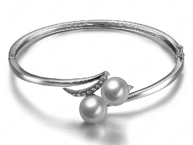 South Sea Pearl Kathryn Bangle Bracelet