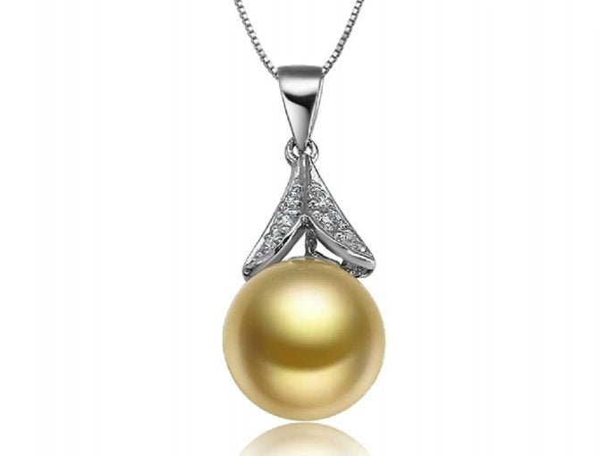 Asa South Sea Pearl and Diamond Pendant