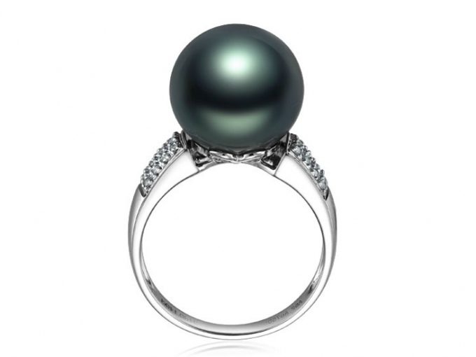 Dorothee Tahitian Pearl and Diamond Ring