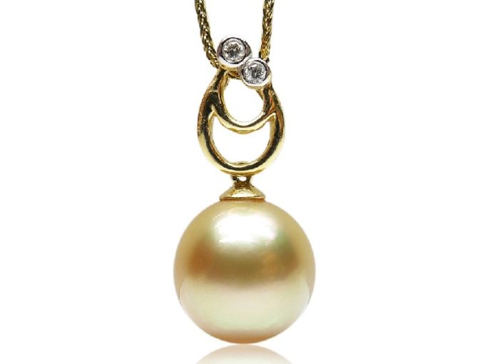 Lorraine South Sea Pearl and Diamond Pendant