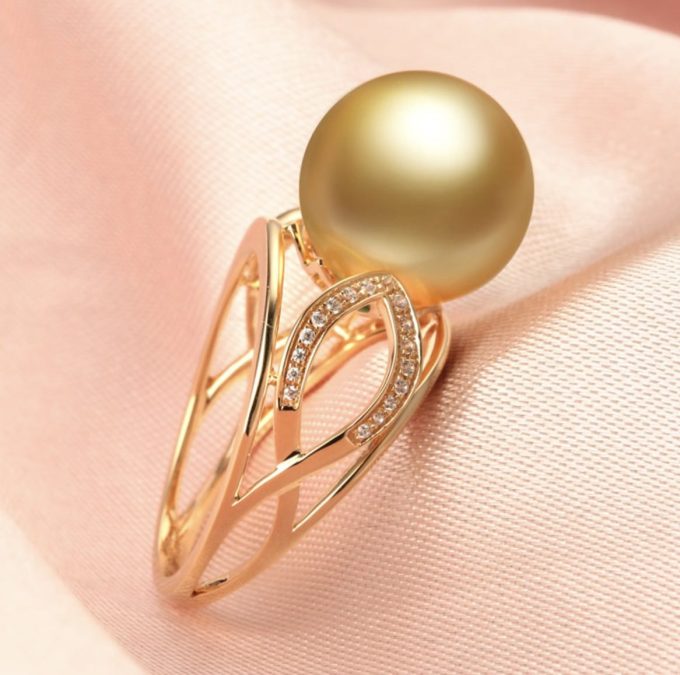 South Sea Pearl Noelle Ring